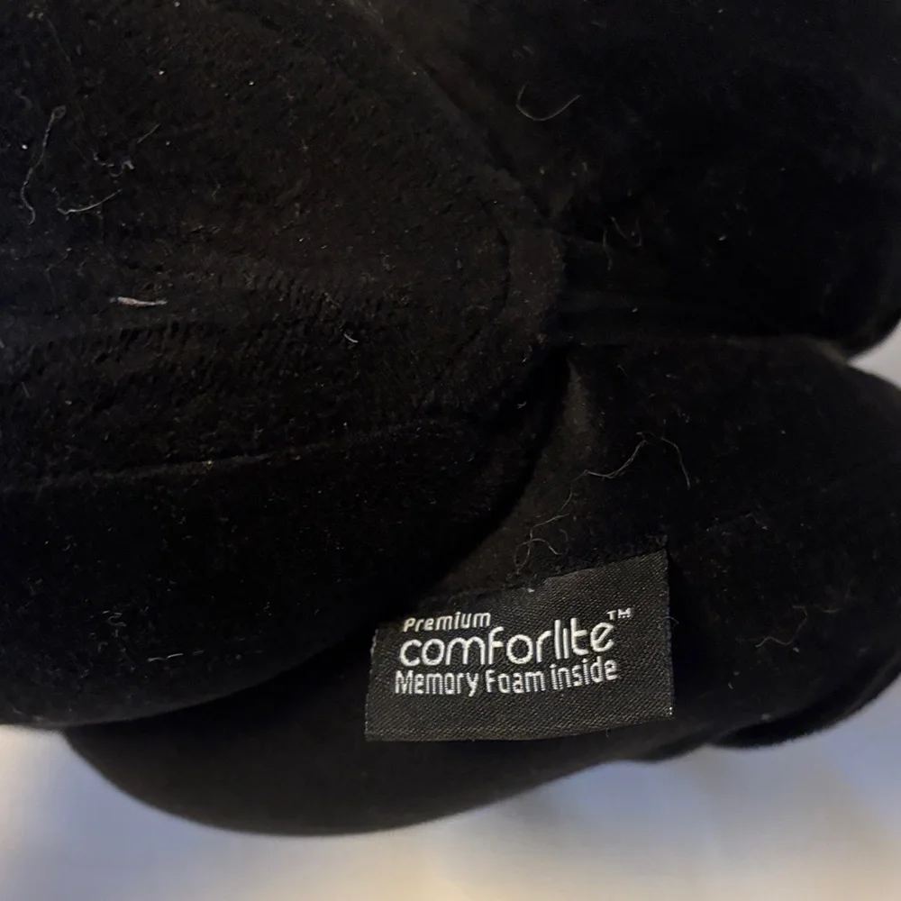 Elegant Black Plush Neck Travel Pillow